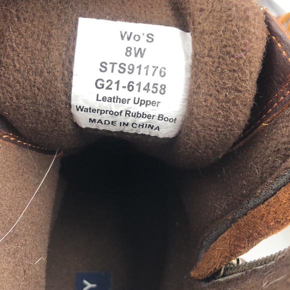 Women’s Sperry Rain Boots - Picture 4 of 6